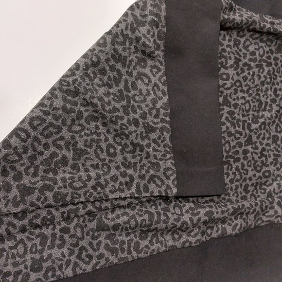 DENVER HAYES Black/Grey Stretch Pencil Skirt w/Animal Print Front Panel - Medium - Picture 6 of 9